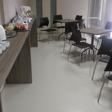 Topazio Park Hotel Afranio Ngoại thất bức ảnh